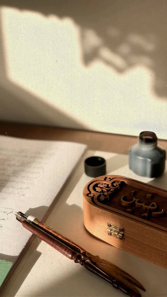 March Journal Prompts: Inspiring Daily Writing Ideas